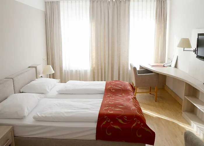 Hotel Europahaus 2*